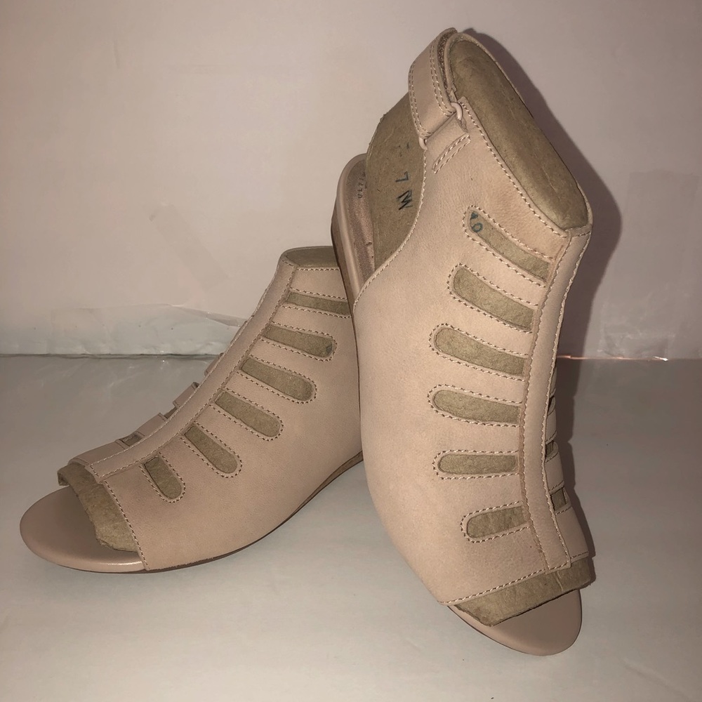 Clark Women’s Sandals